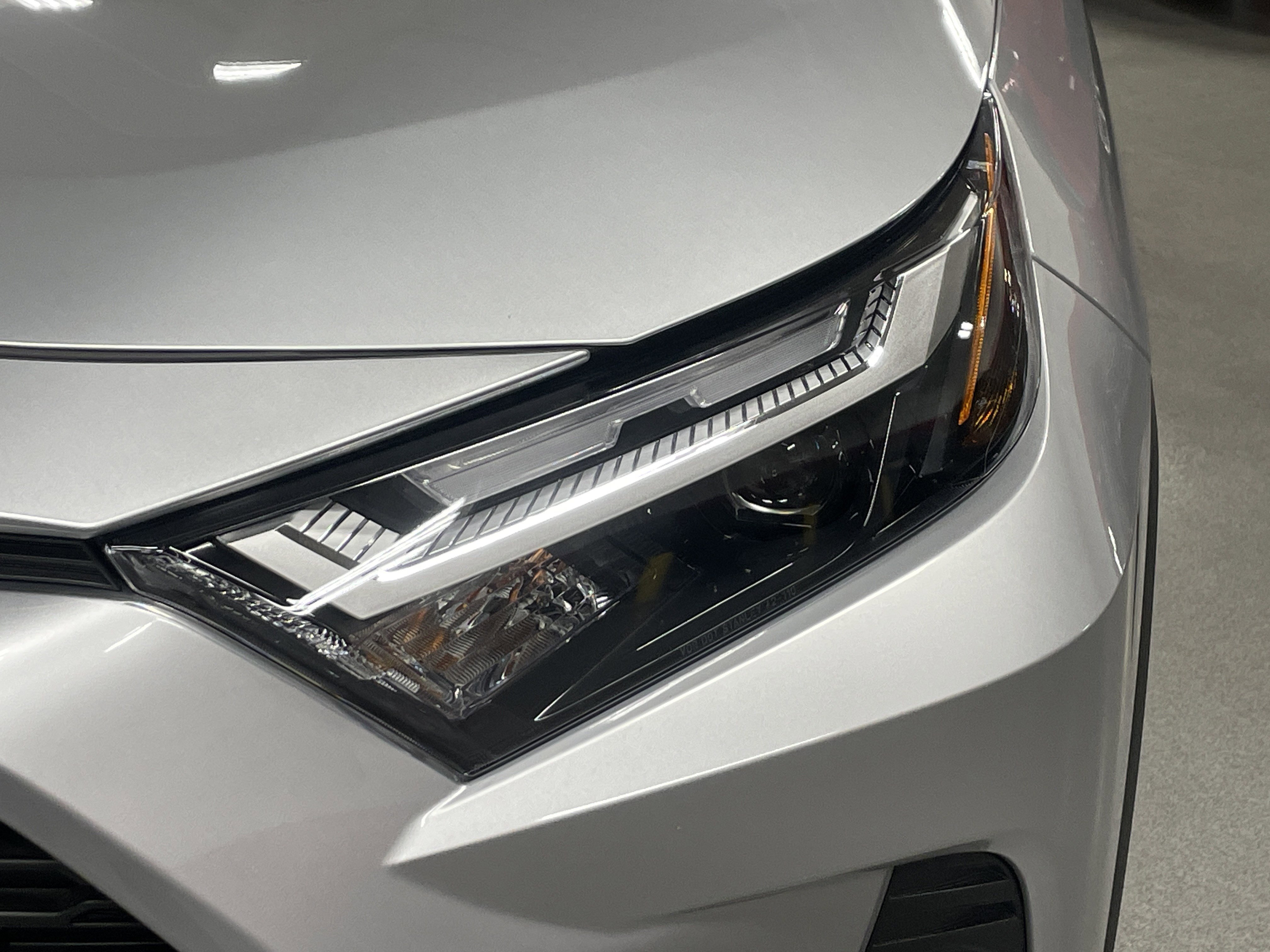 Used 2025 Toyota RAV4 XLE image 6