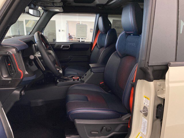 New 2025 Ford Bronco Raptor w/ Interior Carbon Fiber Pack image 21