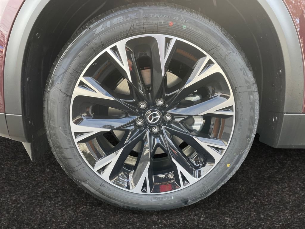 New 2026 MAZDA CX-90 Plug-In Hybrid w/ Premium Plus image 13