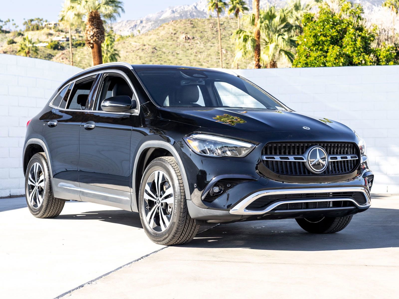 Used 2025 Mercedes-Benz GLA 250 image 2