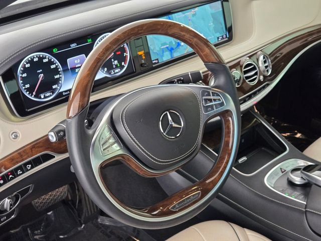 Used 2017 Mercedes-Benz S 550 Sedan image 21