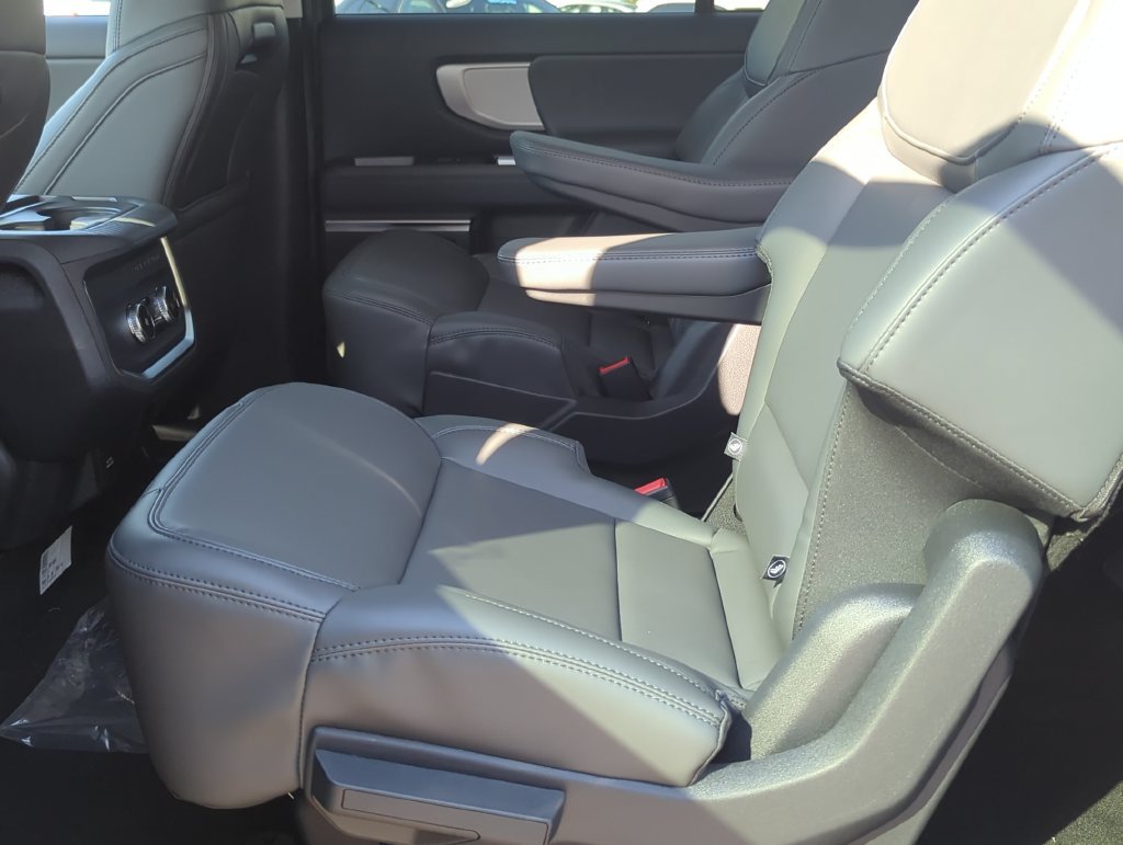 New 2027 Ford Expedition Max Active AWD/4WD image 12