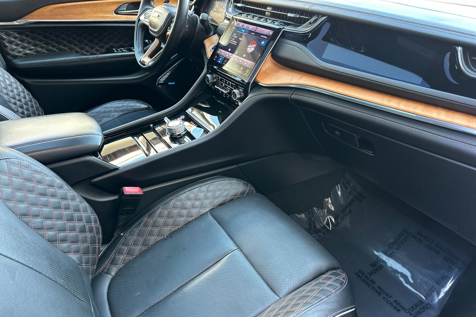 Used 2023 Jeep Grand Cherokee L Summit image 21