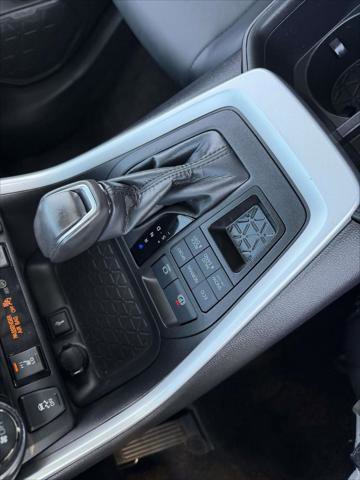 Certified 2022 Toyota RAV4 XLE Premium image 29