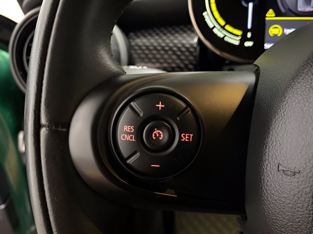 Used 2021 MINI Cooper SE w/ 6.5" Touchscreen Package FWD image 14
