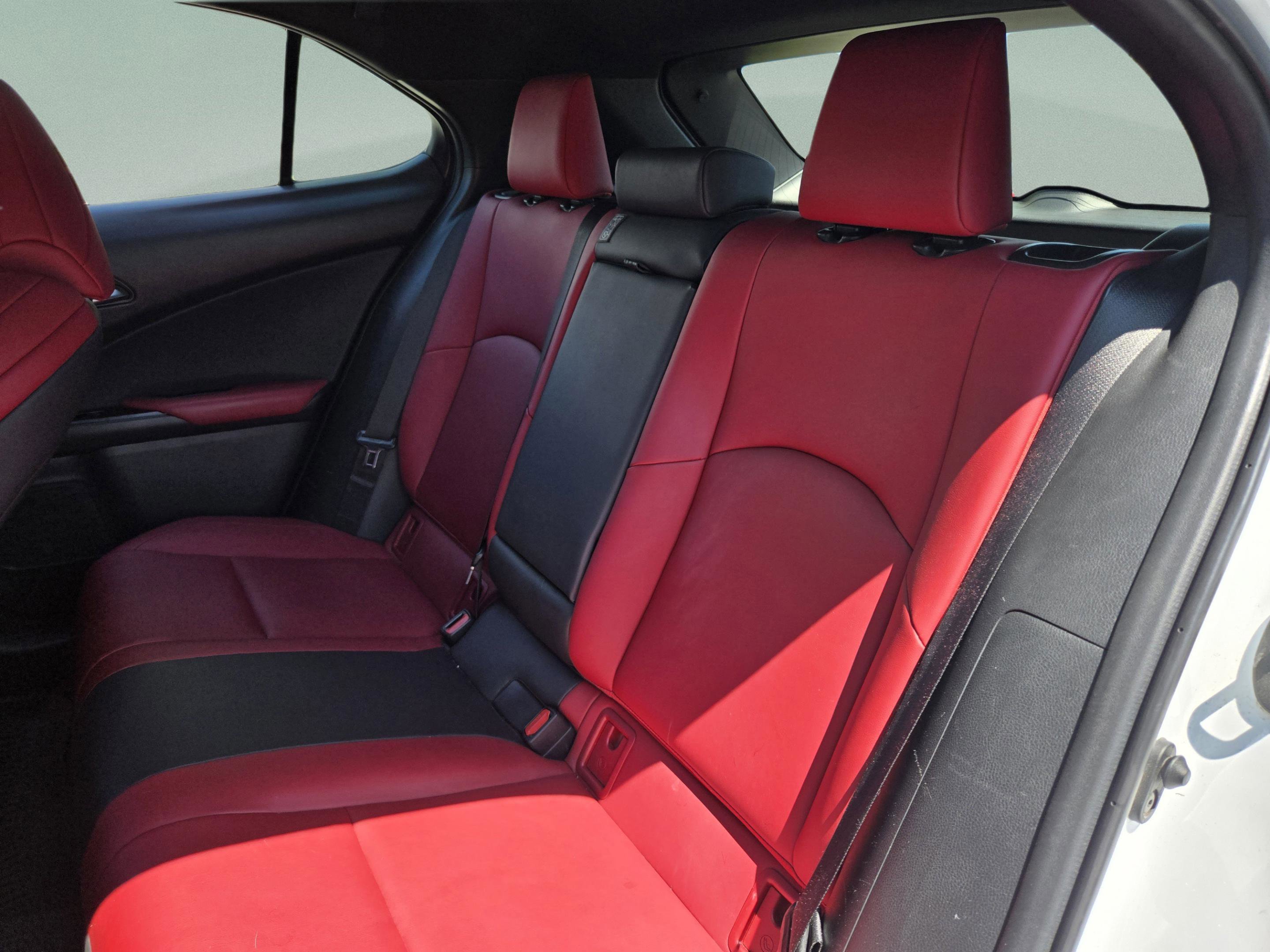 Used 2022 Lexus UX 200 F Sport w/ Accessory Package (Z2) FWD image 22