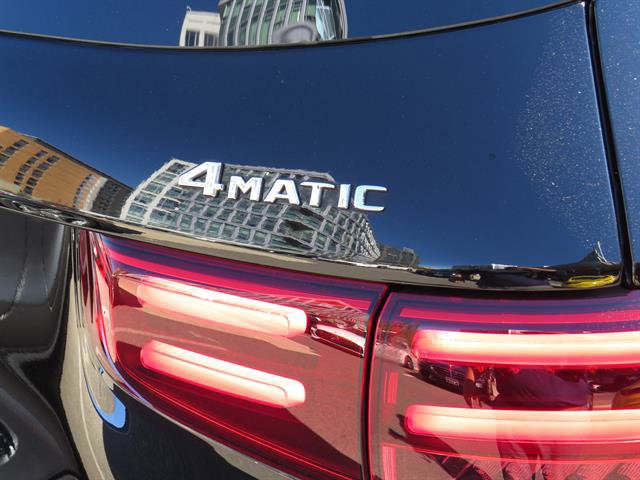 Used 2025 Mercedes-Benz GLB 250 4MATIC image 28