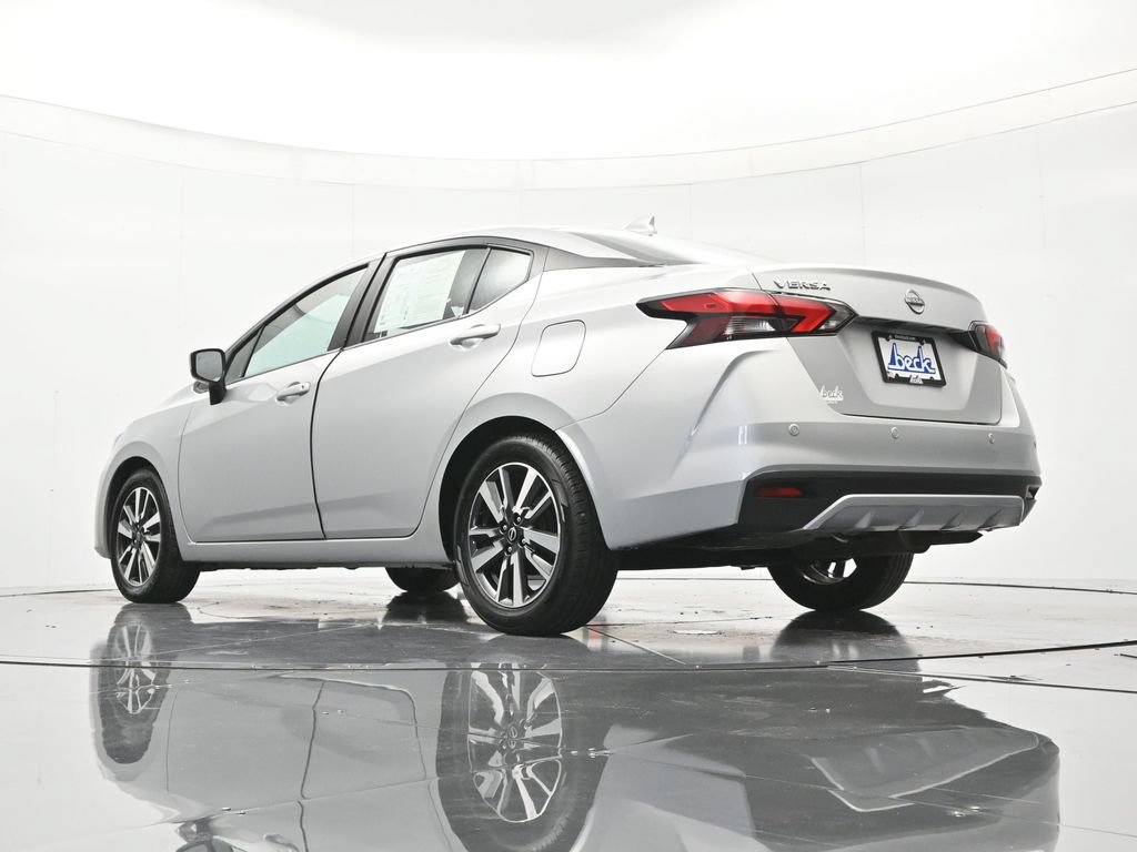 Used 2025 Nissan Versa SV FWD image 42