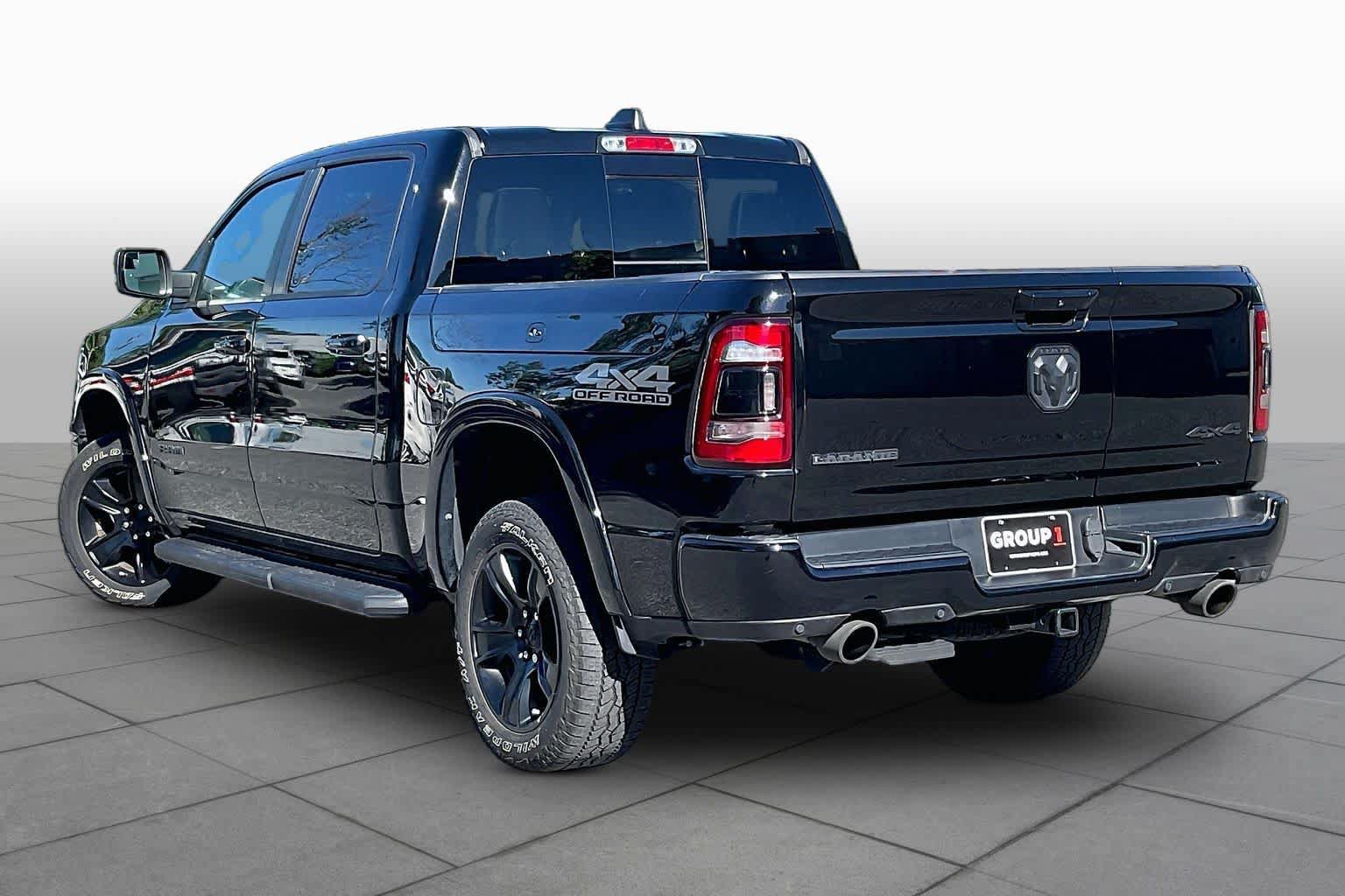 Used 2022 RAM 1500 Laramie AWD/4WD image 11