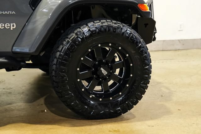 Used 2021 Jeep Wrangler Unlimited Sahara w/ Dual Top Group AWD/4WD image 29