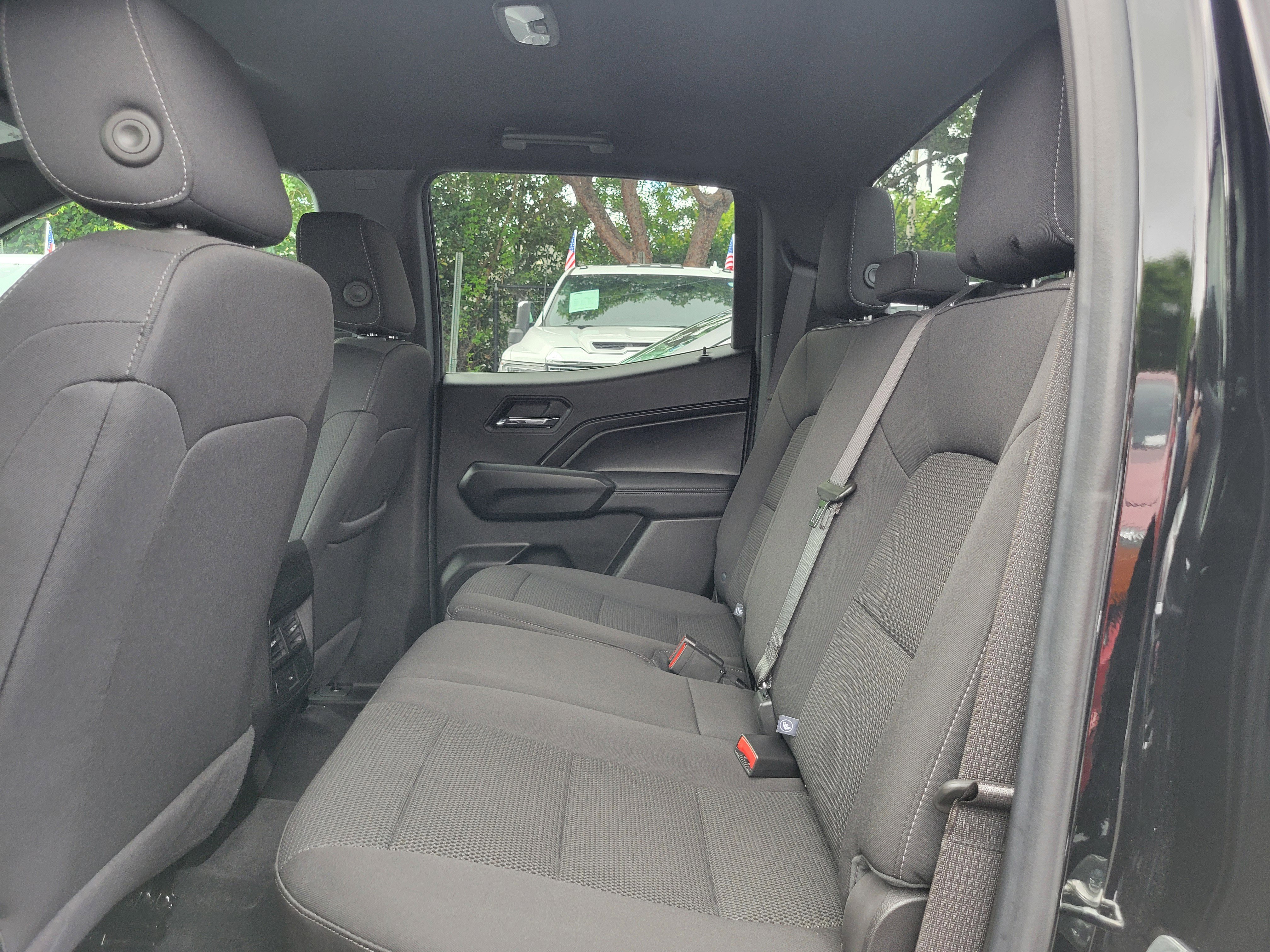 Used 2024 Chevrolet Colorado LT image 14