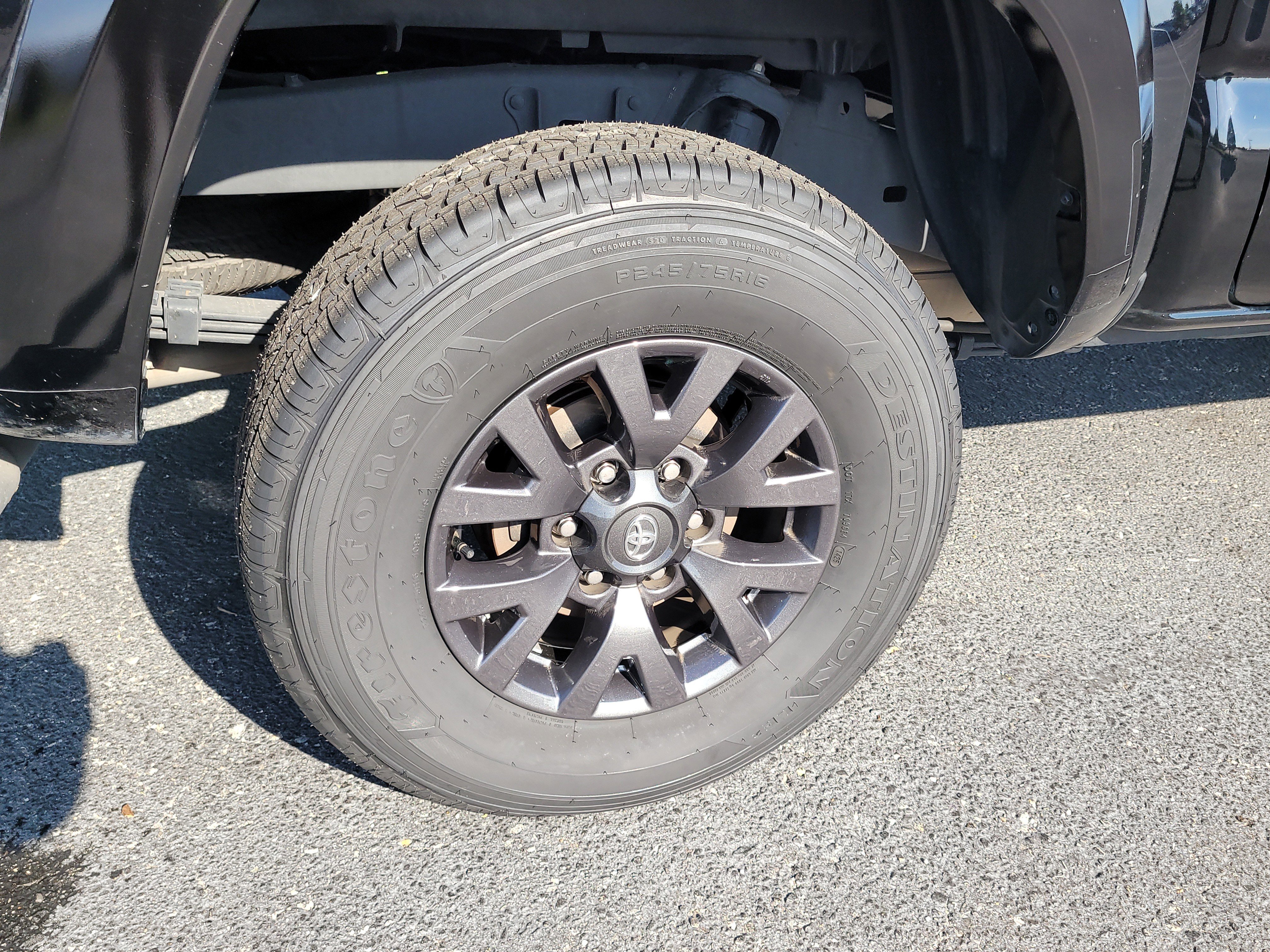 Certified 2023 Toyota Tacoma SR5 image 9