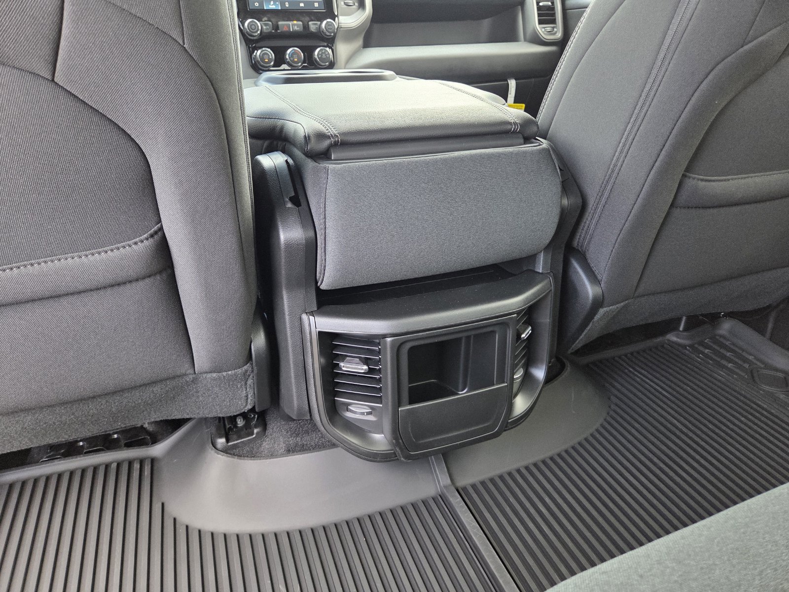New 2026 RAM 1500 Warlock AWD/4WD image 21