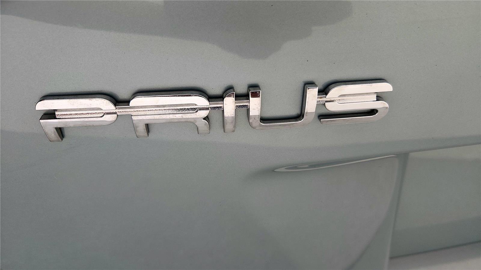 Used 2016 Toyota Prius Four image 13