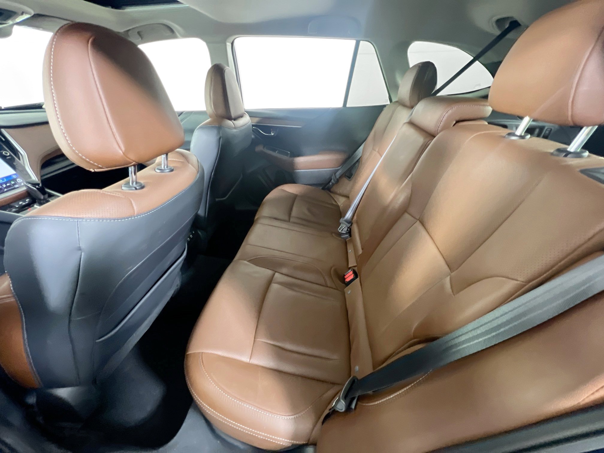 Used 2022 Subaru Outback Touring XT AWD/4WD image 25
