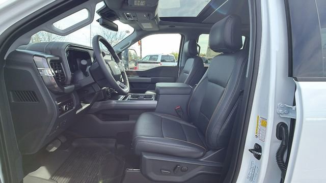 New 2026 Ford F350 Lariat w/ Black Appearance Package image 35