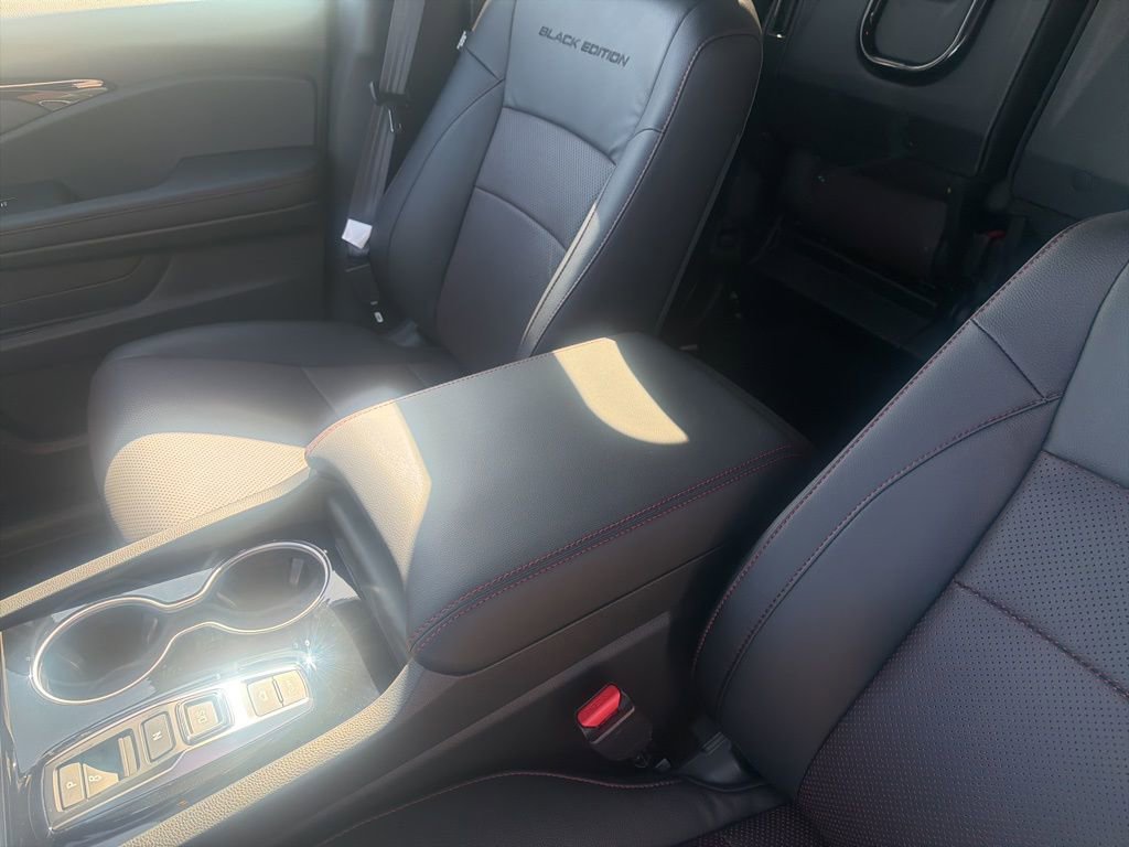 New 2026 Honda Ridgeline Black Edition image 16