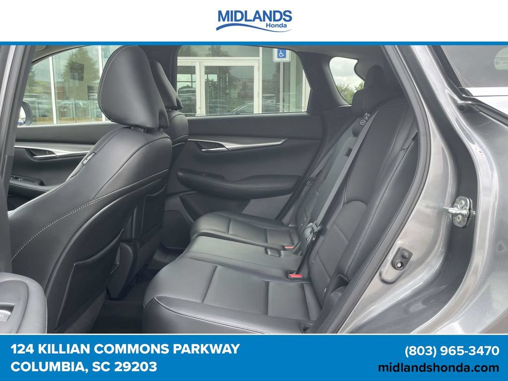 Used 2023 INFINITI QX50 Luxe FWD image 10