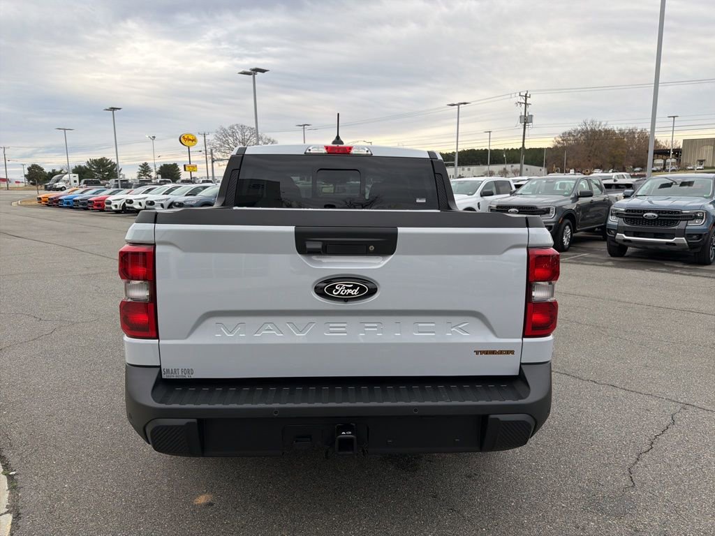 New 2025 Ford Maverick Tremor image 4