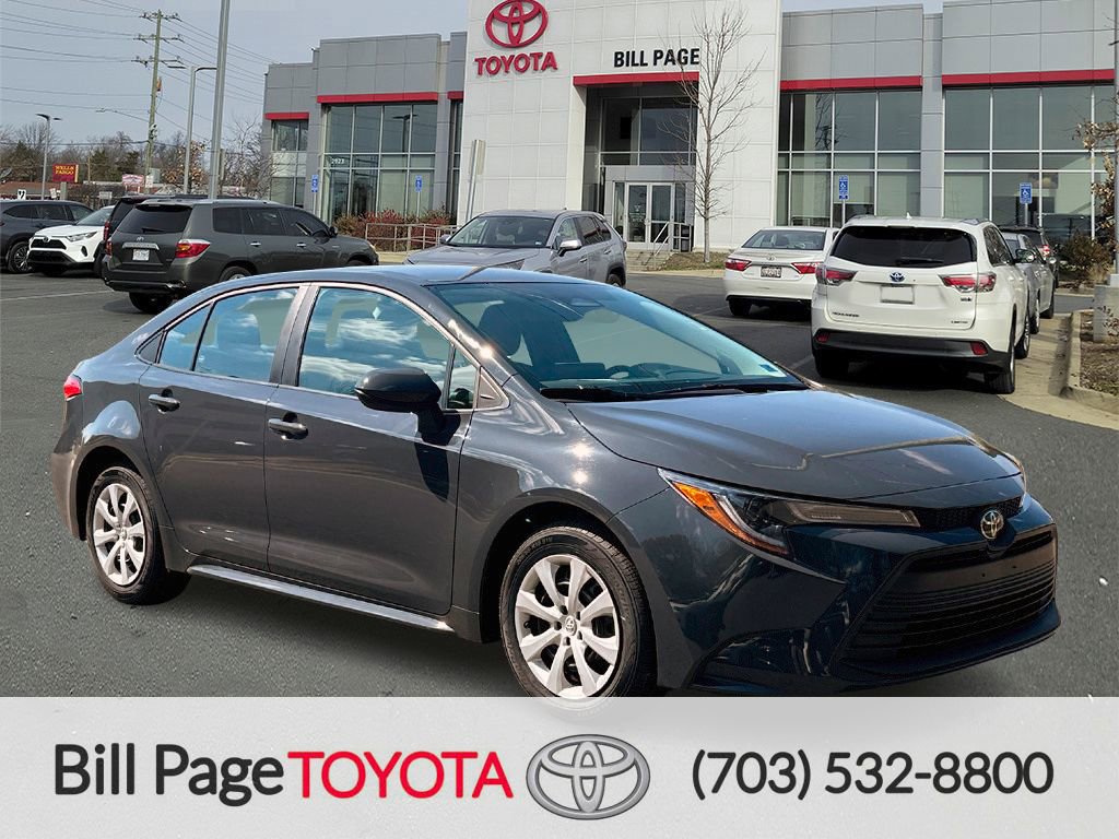 Used 2024 Toyota Corolla LE image 1