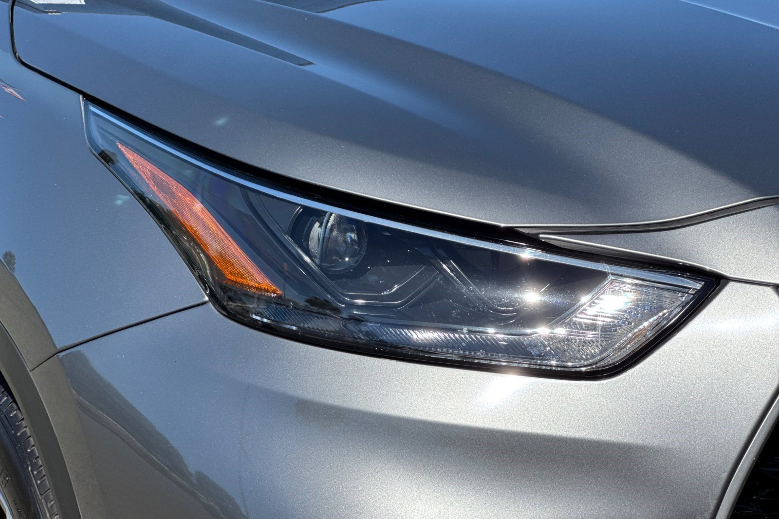 Used 2026 Toyota Highlander XLE AWD/4WD image 12