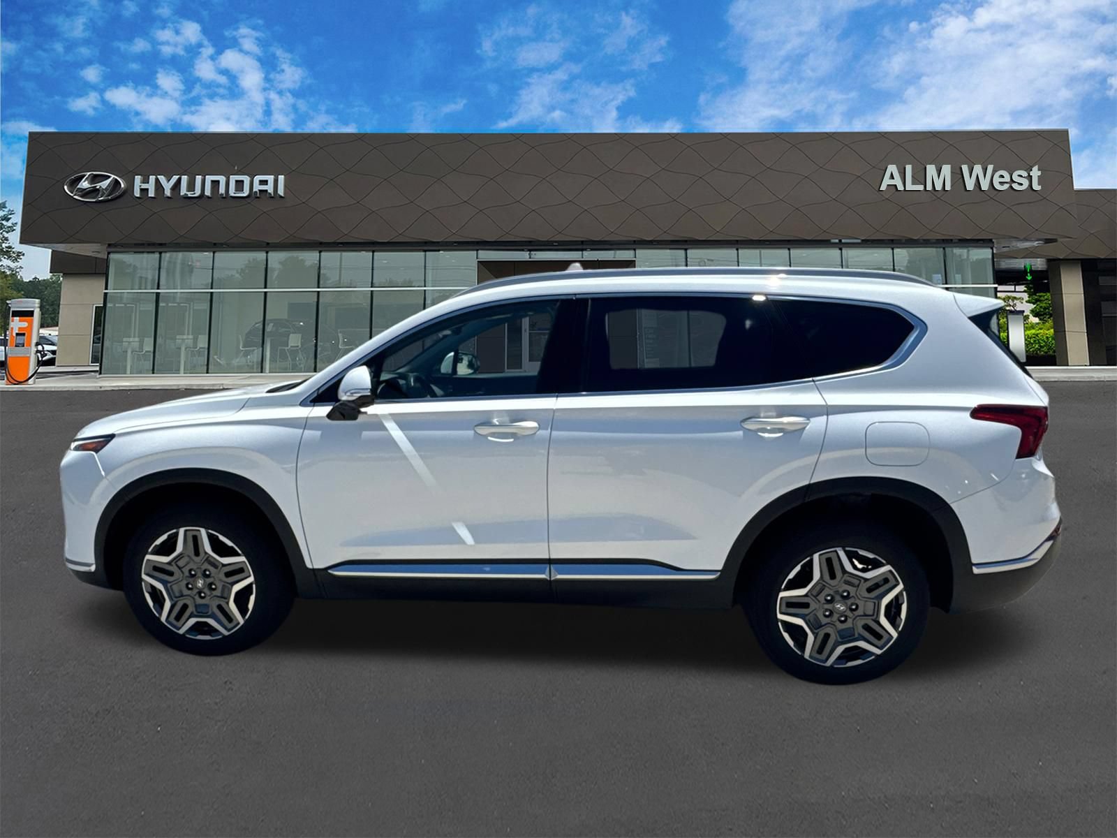 Used 2022 Hyundai Santa Fe Limited w/ Cargo Package AWD/4WD image 8
