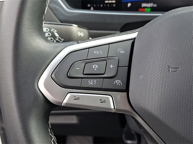 Used 2022 Volkswagen Tiguan SE image 21