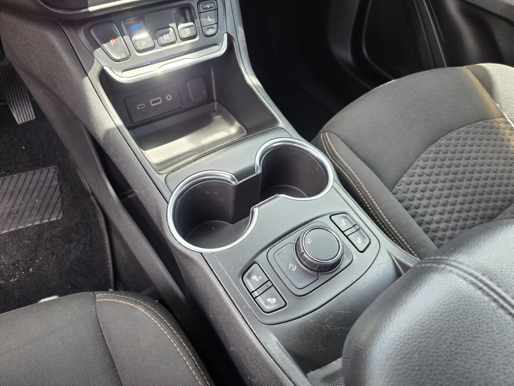 Used 2018 GMC Terrain SLE w/ Driver Convenience Package FWD image 21