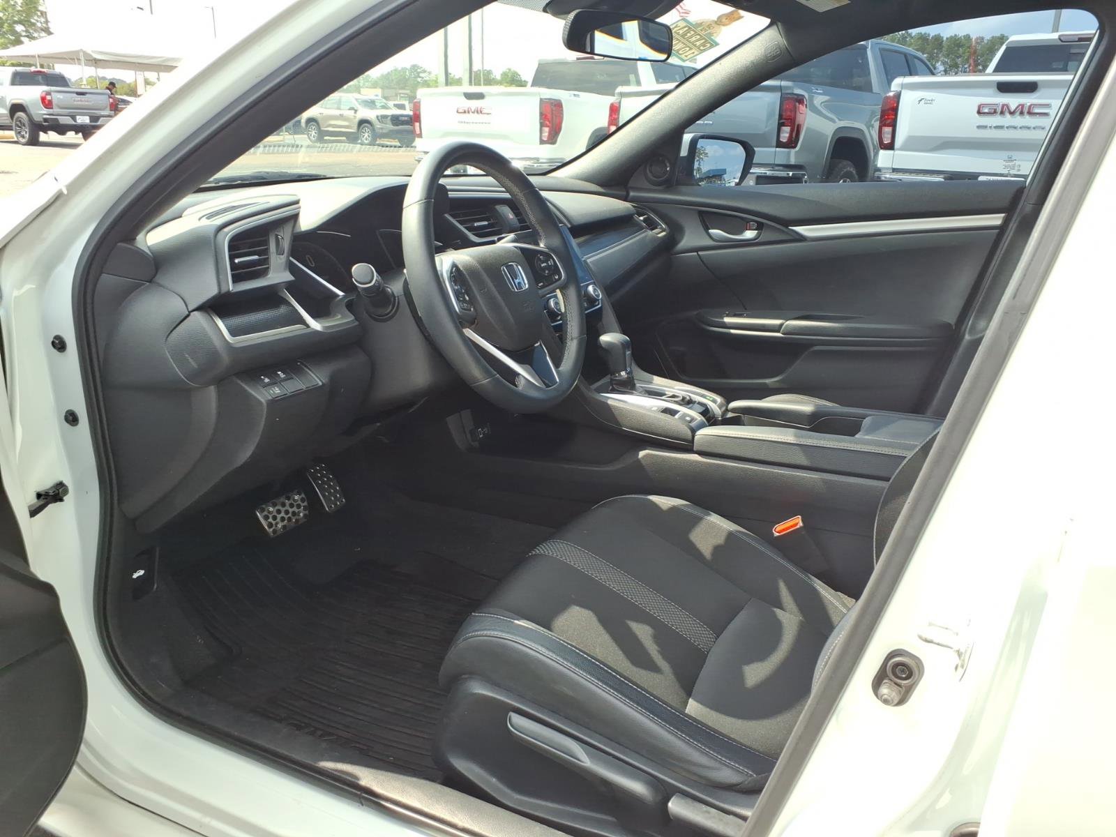Used 2021 Honda Civic Sport image 19