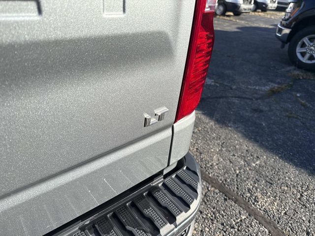 Used 2025 Chevrolet Silverado 1500 LT image 5
