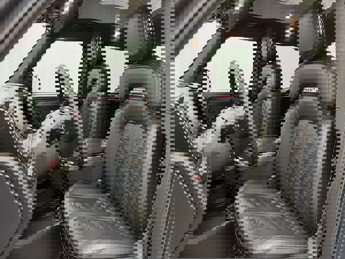 Used 2022 Rivian R1T Launch Edition image 12