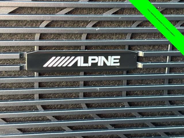 Used 2024 Jeep Wagoneer Series II w/ Flexible Seating Group AWD/4WD image 11