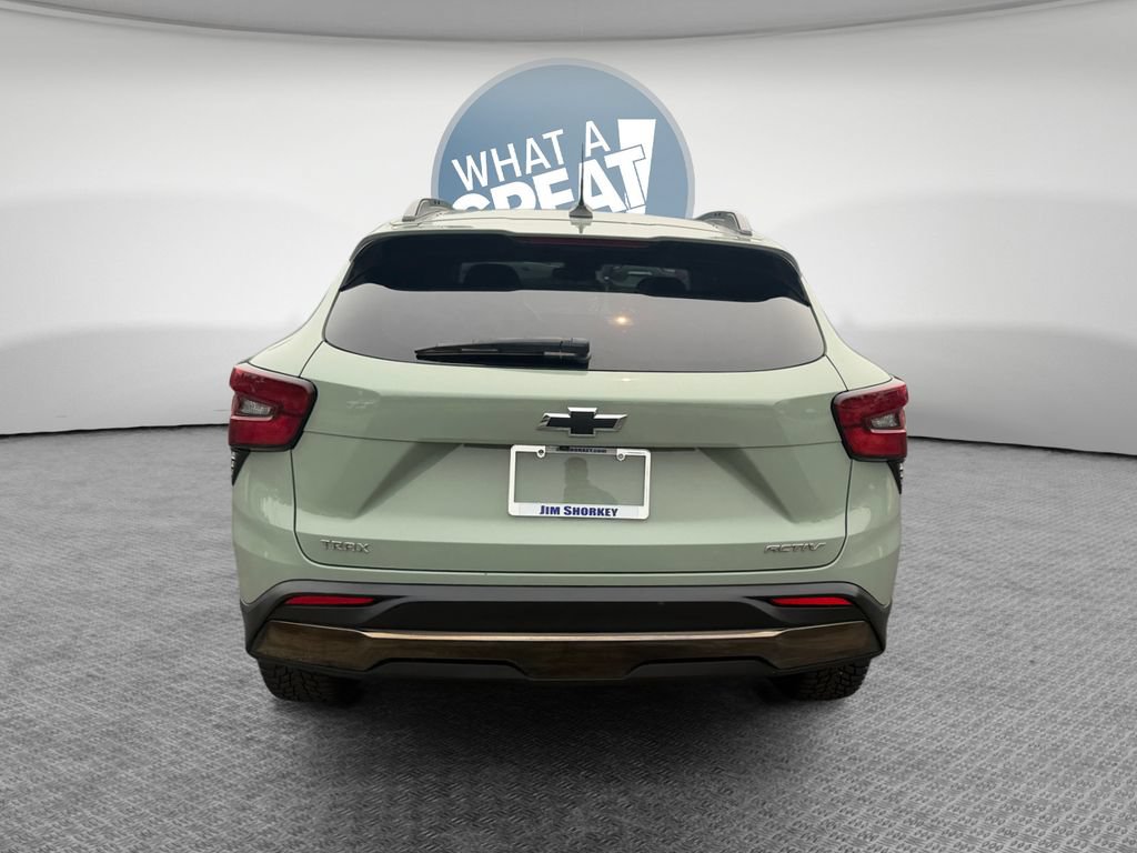 Certified 2024 Chevrolet Trax ACTIV w/ Sunroof Package FWD image 5