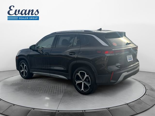 Used 2025 Volkswagen Tiguan SE image 4