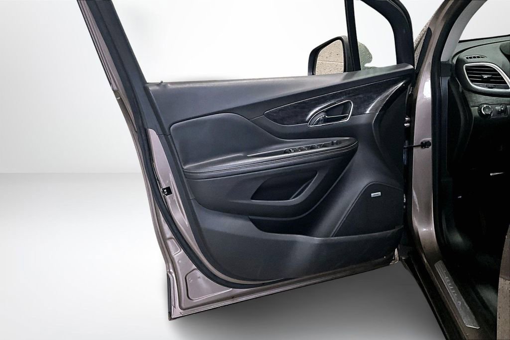 Used 2014 Buick Encore Premium image 19