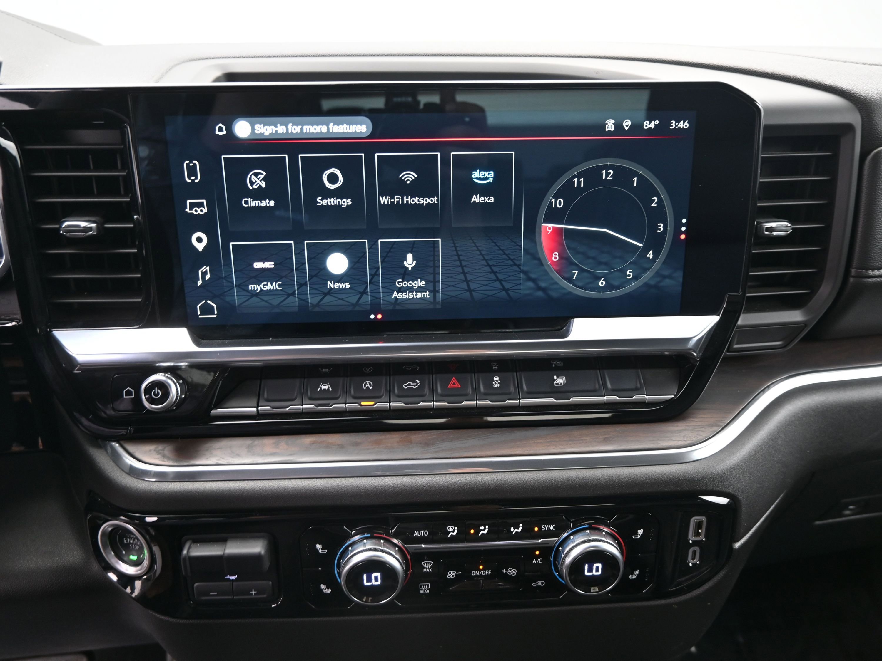 Used 2025 GMC Sierra 1500 SLT image 13