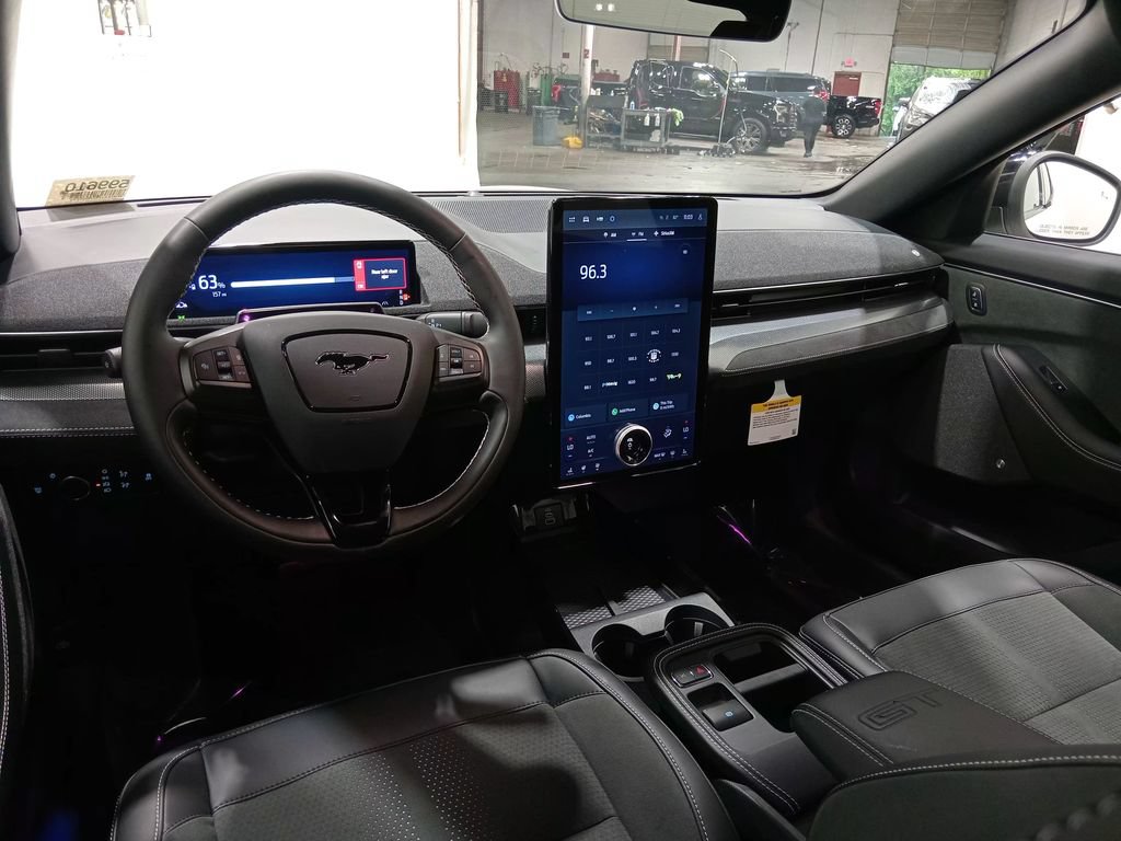 Certified 2025 Ford Mustang Mach-E GT AWD/4WD image 15