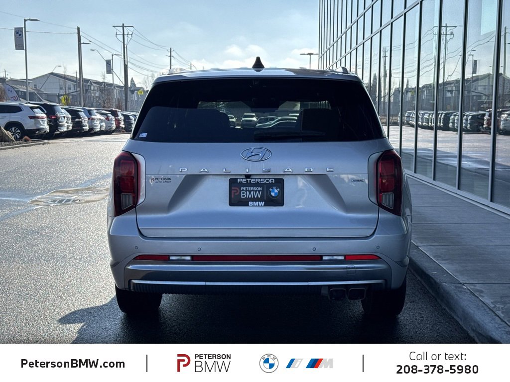 Used 2023 Hyundai Palisade Calligraphy image 6