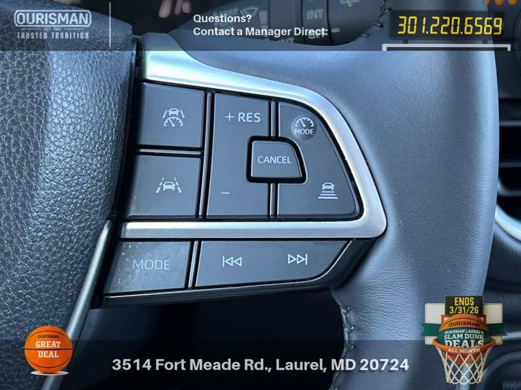 Used 2025 Toyota Grand Highlander AWD image 25