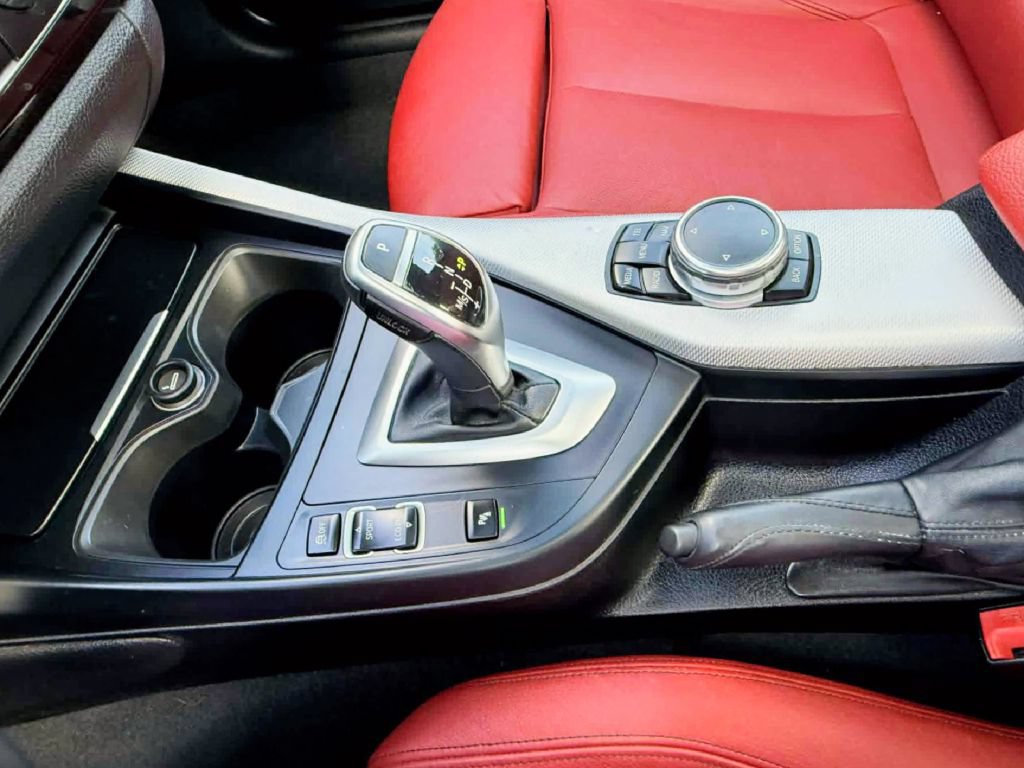 Used 2016 BMW M235i Coupe RWD image 16