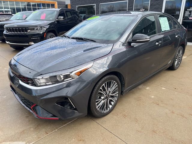 Used 2024 Kia Forte GT-Line FWD image 3