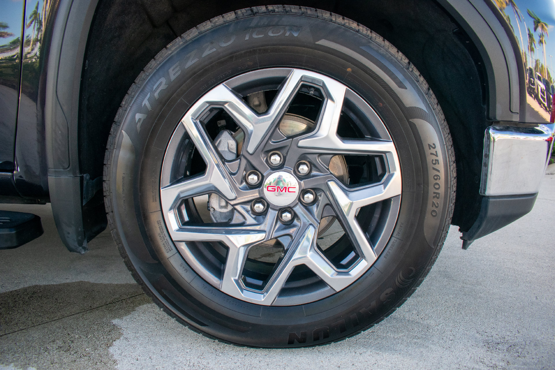 Used 2022 GMC Sierra 1500 SLT w/ SLT Premium Package RWD image 12