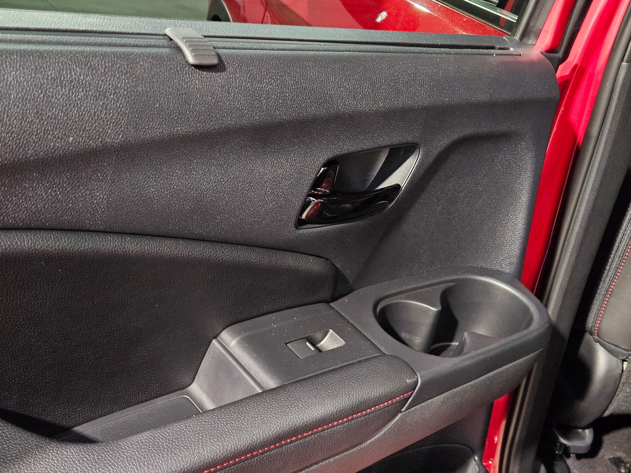 Used 2025 Honda Passport Black Edition image 34