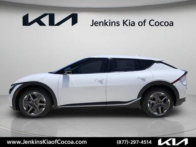 New 2026 Kia EV6 Light RWD image 8