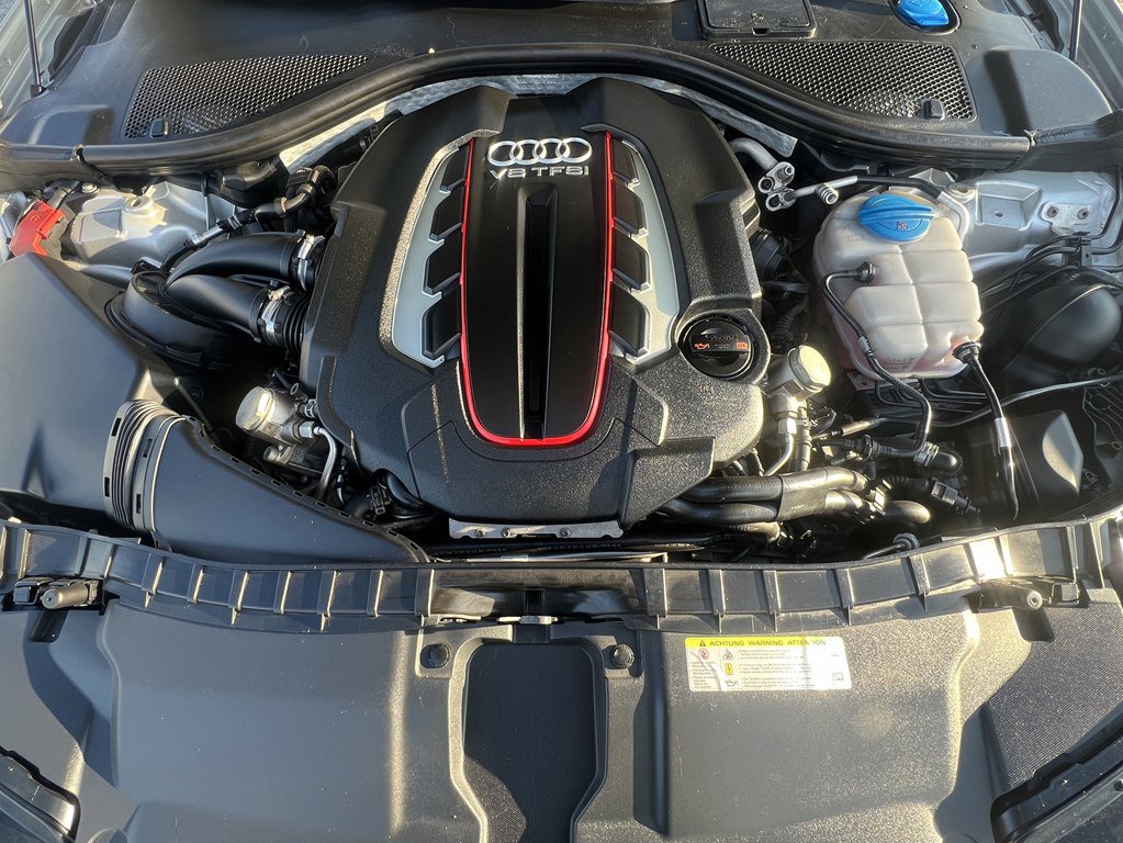 Used 2013 Audi S6 Prestige image 9