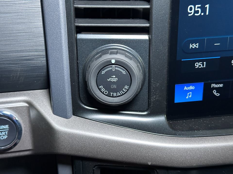 Used 2025 Ford F150 XLT w/ Equipment Group 302A MID image 33