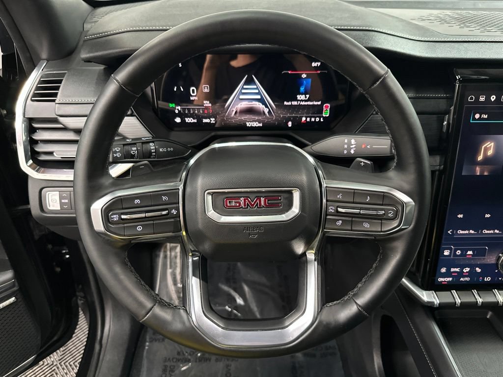 Used 2025 GMC Acadia Elevation AWD/4WD image 13