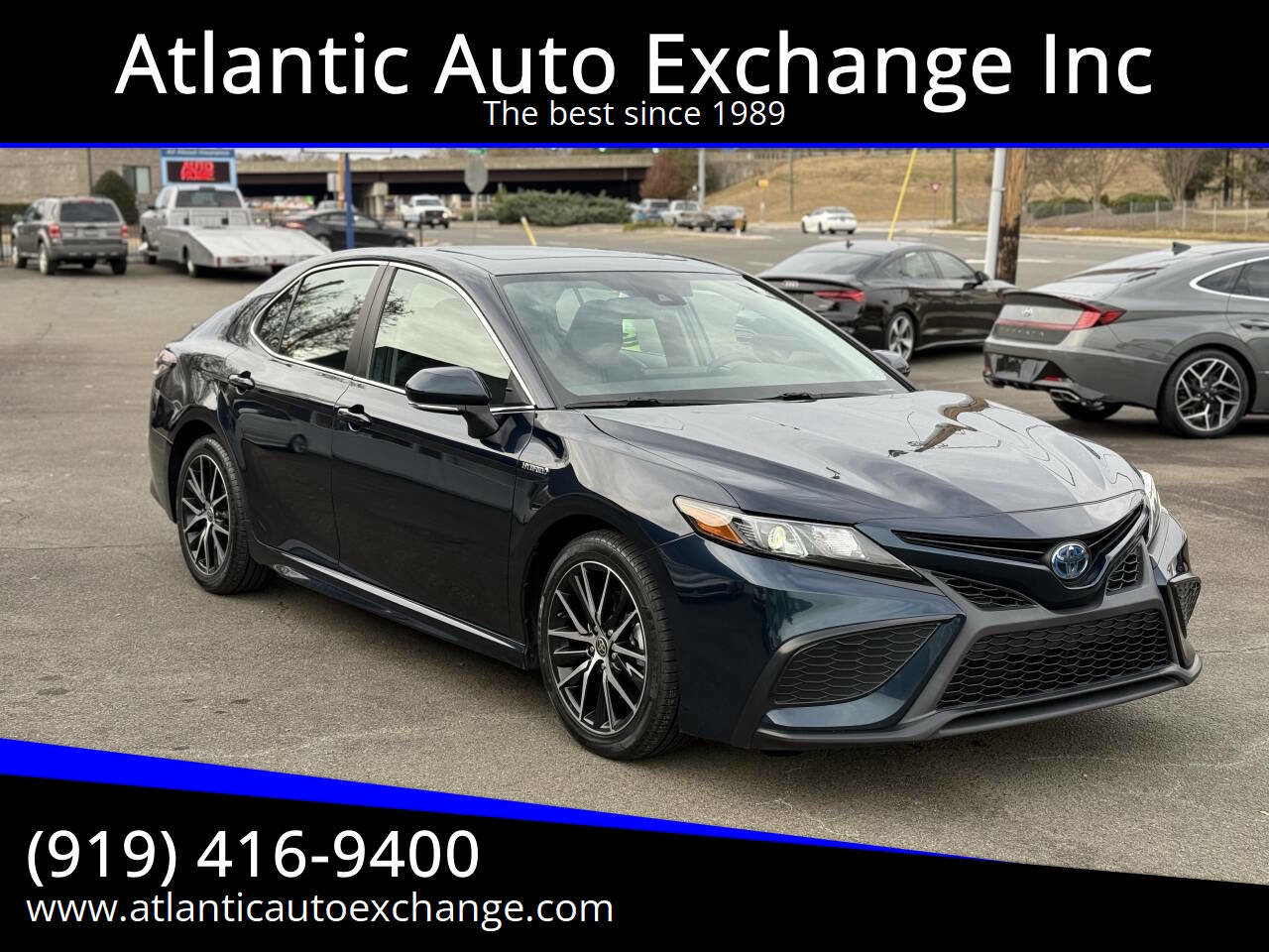 Used 2021 Toyota Camry SE image 1