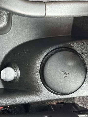 Used 2008 Pontiac Torrent AWD w/ Preferred Package image 33