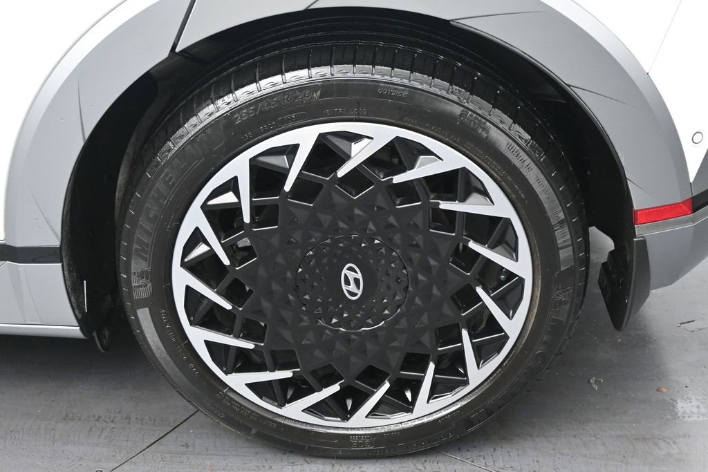 Used 2024 Hyundai Ioniq 5 Limited AWD/4WD image 34